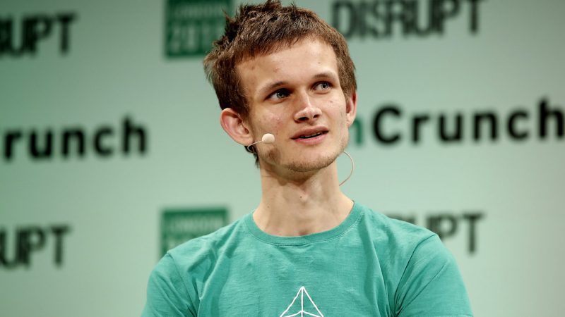 Vitalik Buterinista tuli kaikkien aikojen nuorin kryptomiljardööri